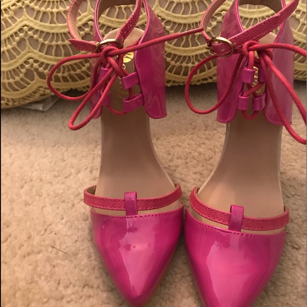 Pink Shoes!